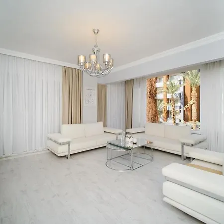 Apartamento Cleopatra Beach 2 Bed *